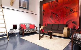 Renewed Apartment In Alfama